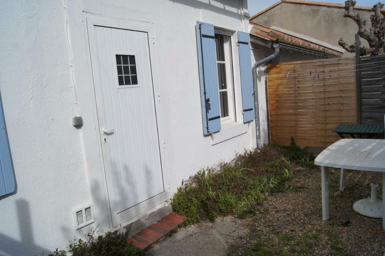 Cmr Vila Saintes-Maries-de-la-Mer Exterior foto